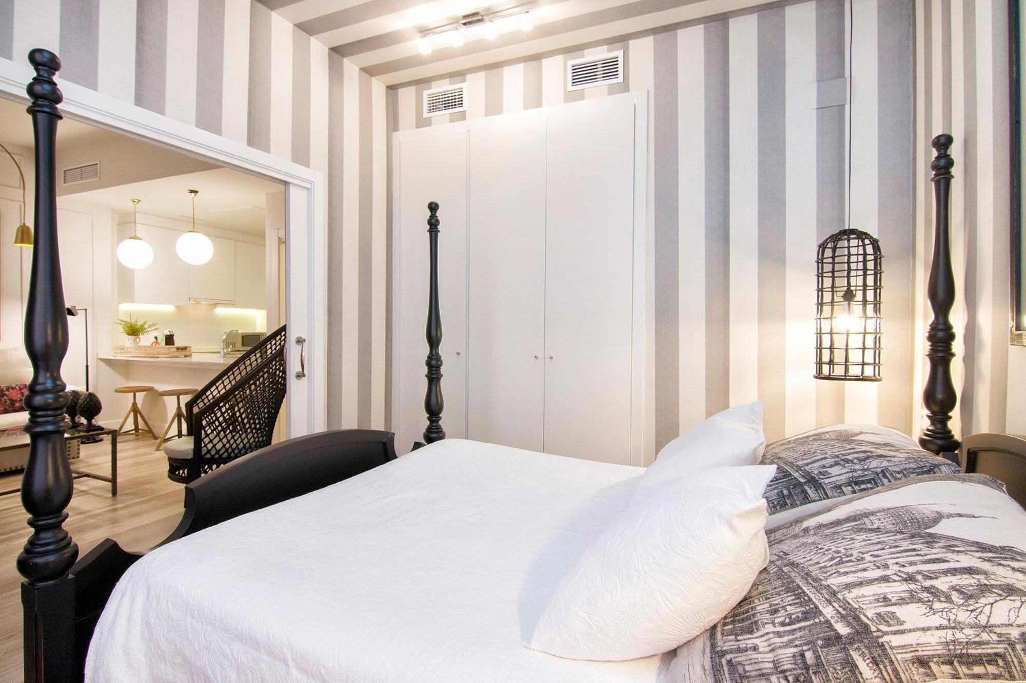 Central Deluxe Apartments Granada Bagian luar foto